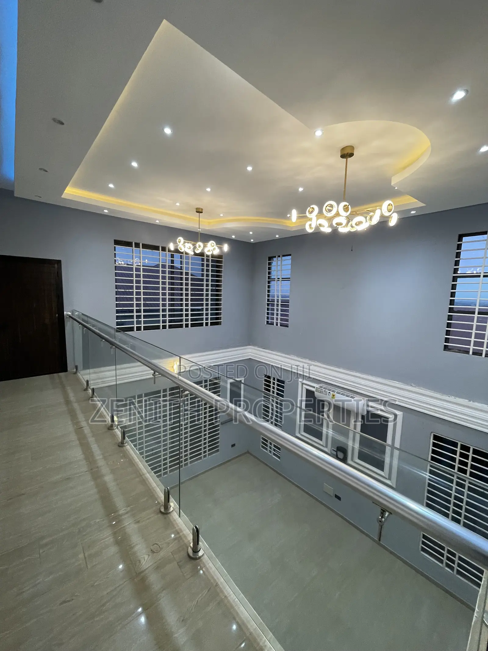 4bdrm Townhouse / Terrace in Zenith Realty, Old Barrier for rent