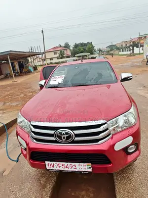 Toyota Hilux 2017 Red
