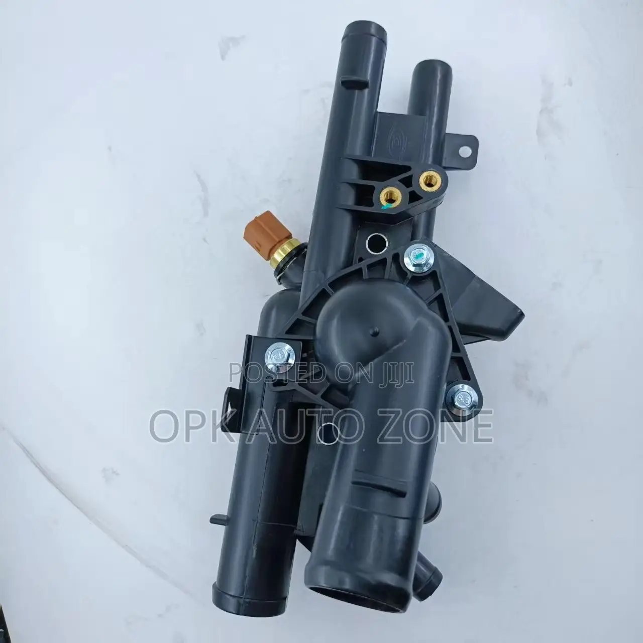 Hyundai Sonata/ Santafe/ Tucson 2012-15 Water Flange/ Thermostat Pipe