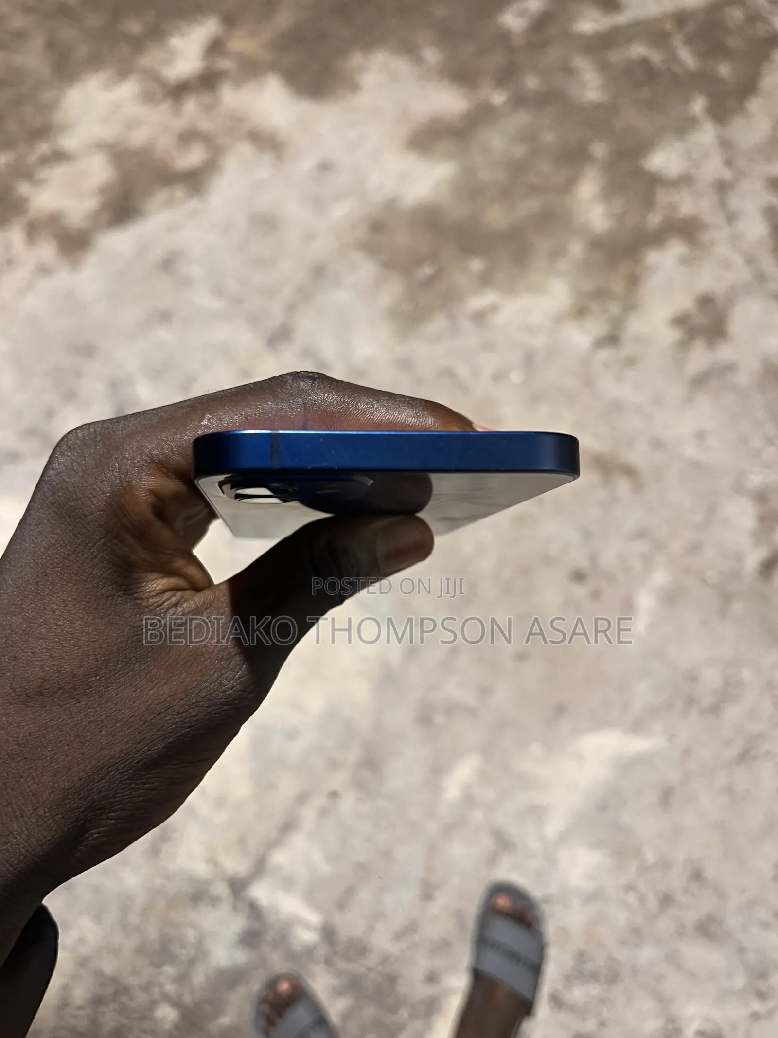 Apple iPhone 12 64 GB Blue