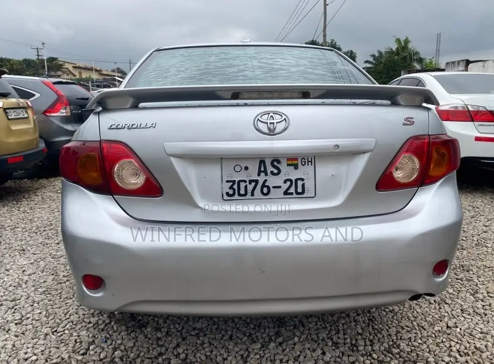 Toyota Corolla S 4dr Sedan (1.8L 4cyl 4A) 2010 Silver