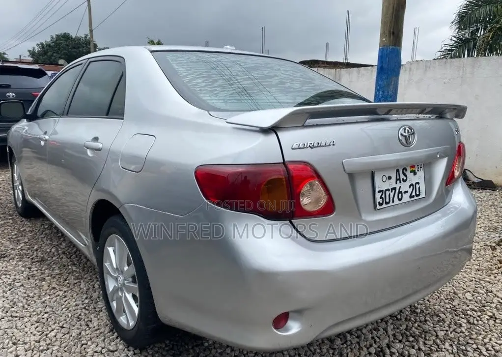 Toyota Corolla S 4dr Sedan (1.8L 4cyl 4A) 2010 Silver