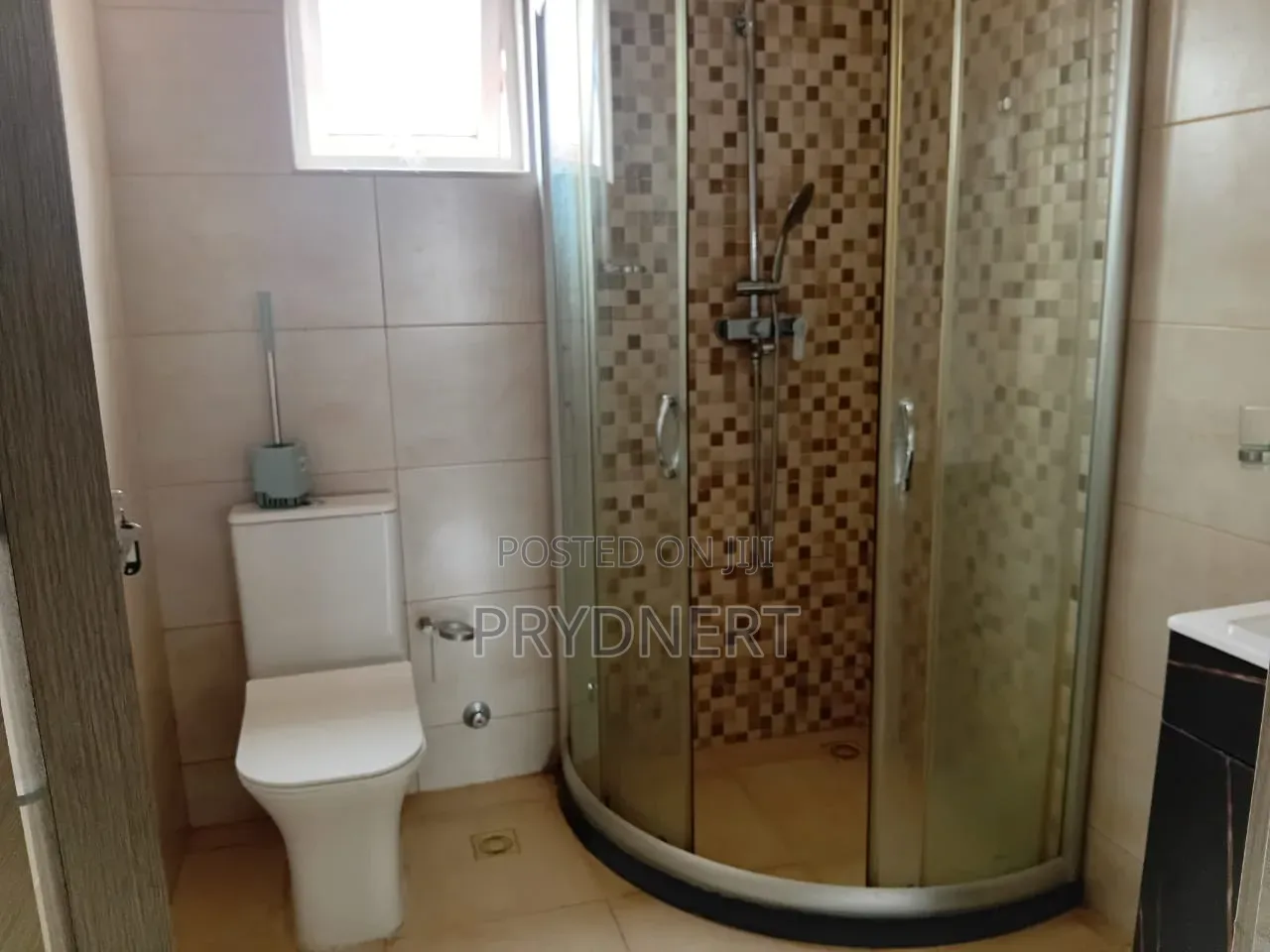 2bdrm Apartment in Greens Estate, Community 25 for rent