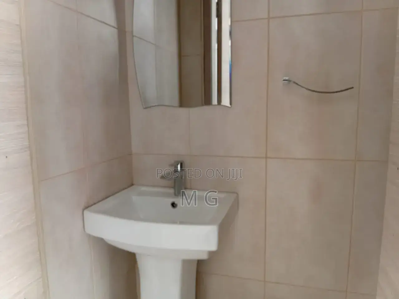 2bdrm Apartment in Greens Estate, Community 25 for rent
