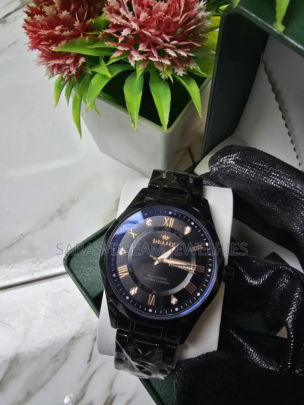 Delux Watch