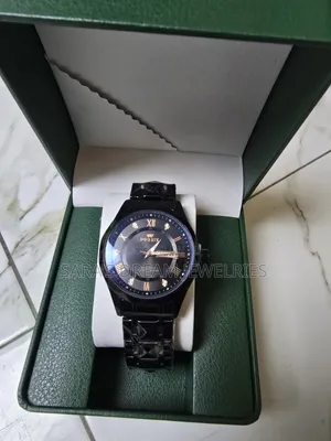 Delux Watch