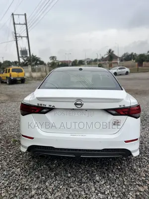 Nissan Sentra 2020 White