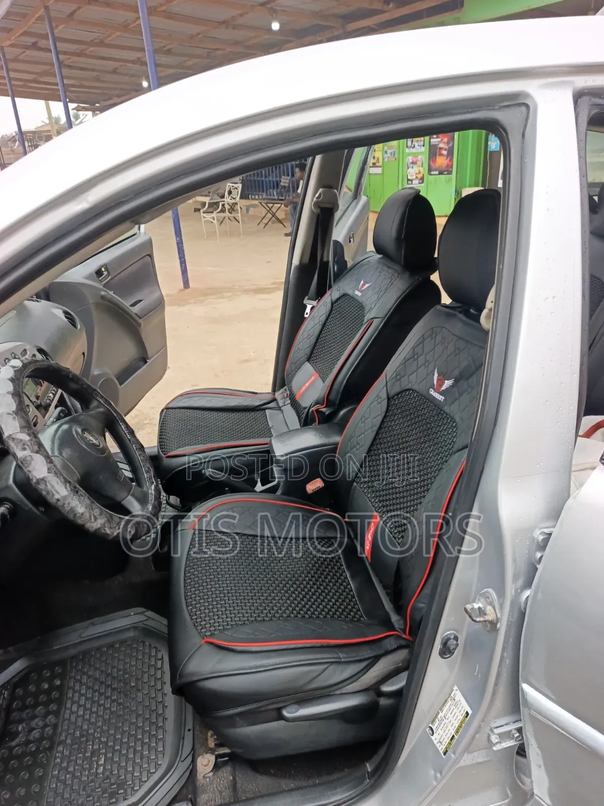Pontiac Vibe 2008 Silver