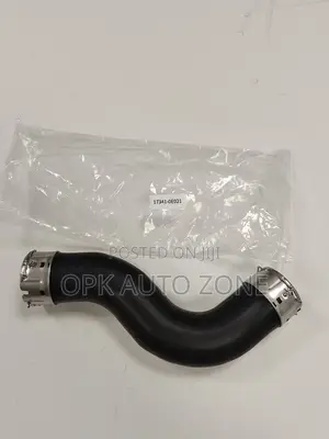 Toyota Hilux/ Fortuner 2015-2022 Lower Intercooler/ Turbocharger Hose