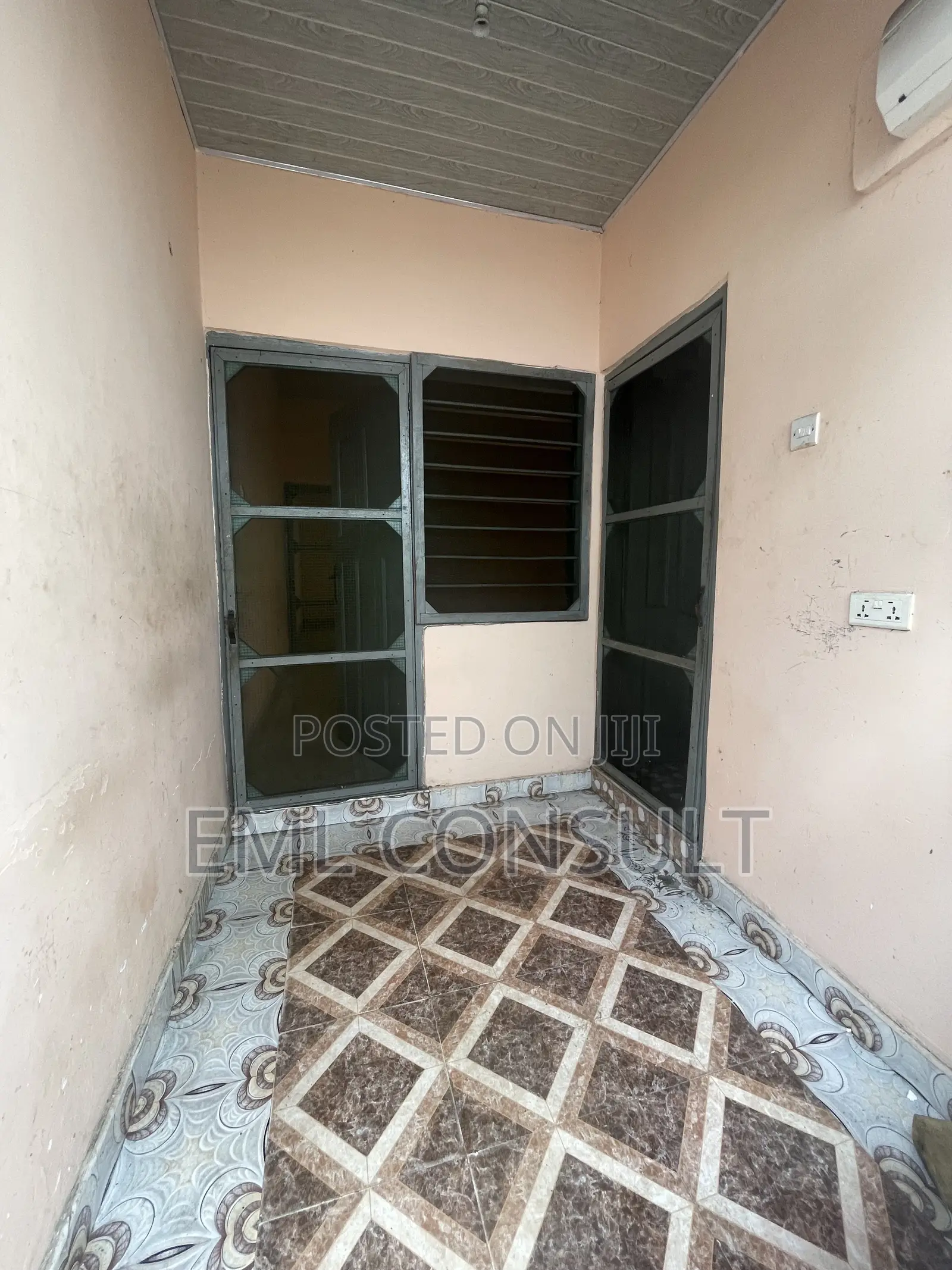 1bdrm Apartment in Teshie for rent