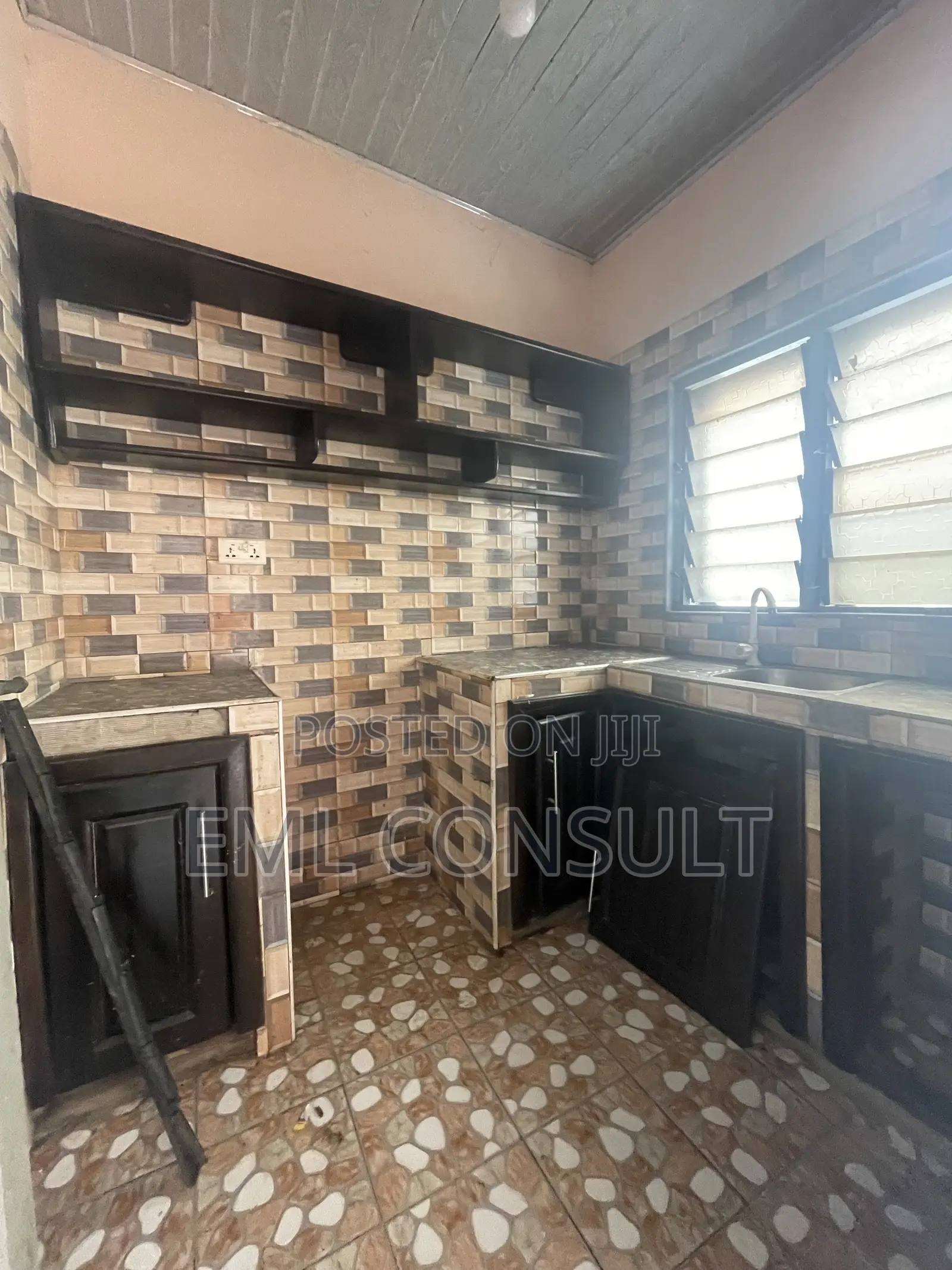 1bdrm Apartment in Teshie for rent