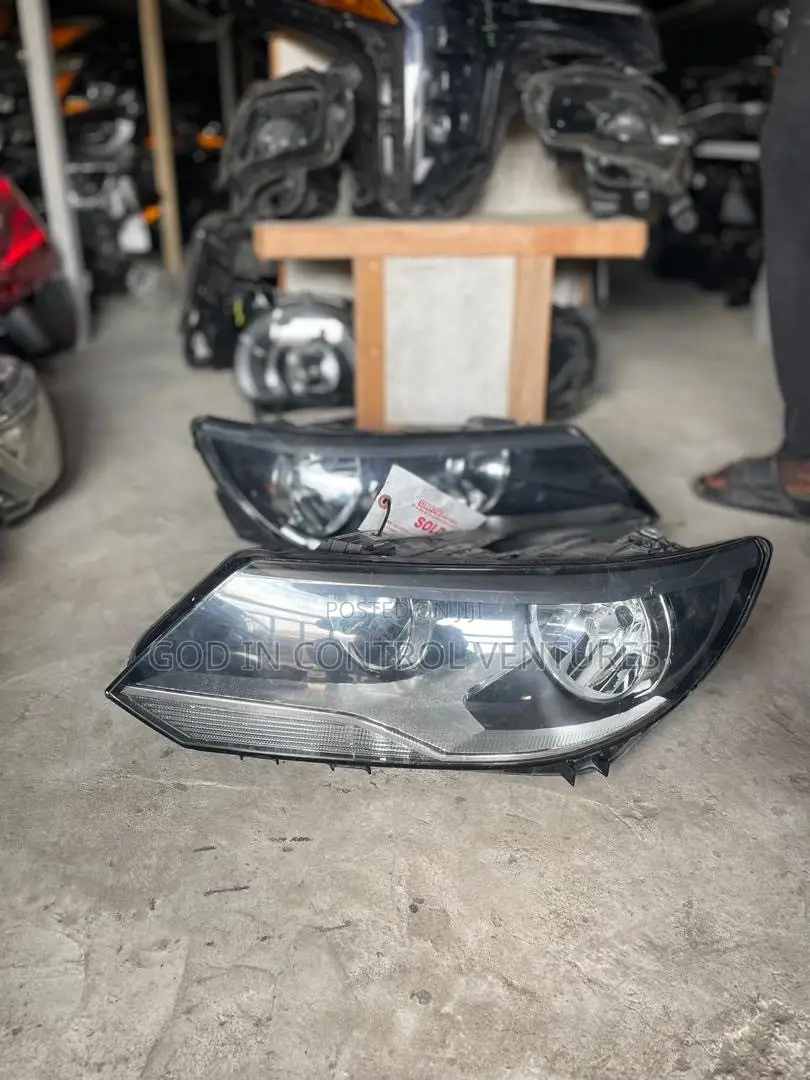 Volkswagen Tiguan 2012-2016 Headlight