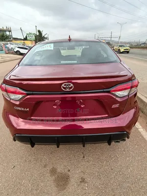 Toyota Corolla 2023 Red