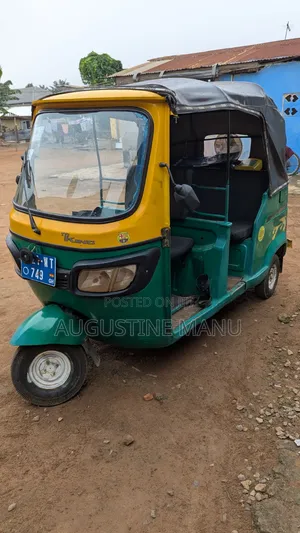 TVS King Deluxe Plus iTouch Start 2021 Green