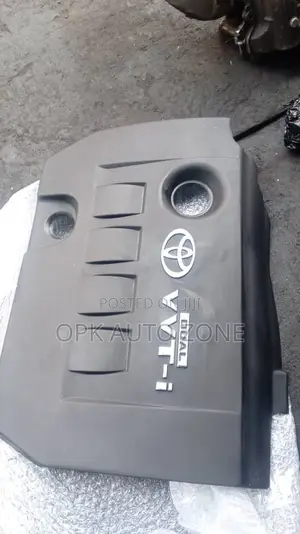 Toyota Corolla/ Voxy/ Matrix 2009-2019 Engine Cover