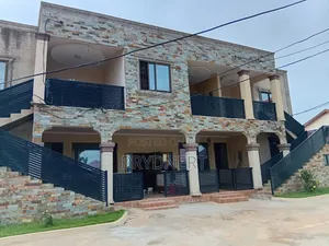3bdrm Apartment in Greens Estate, Community 25 for rent