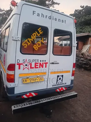 Mercedes-Benz Sprinter 2003 White