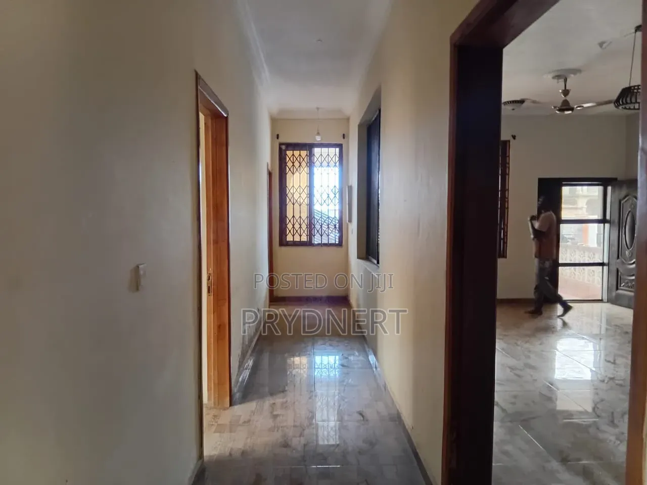 3bdrm Apartment in Greens Estate, Community 25 for rent