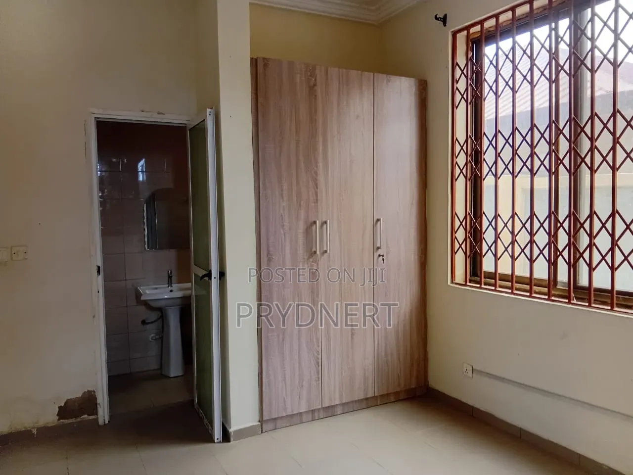 3bdrm Apartment in Greens Estate, Community 25 for rent