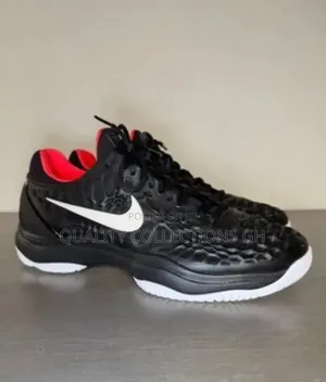 Nike Zoom Cage 3