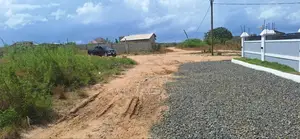 Negotiable Priced Registered Plots / Prampram