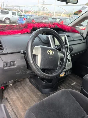 Toyota Voxy 2012 Black