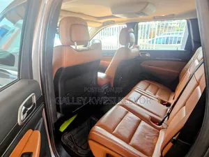 Jeep Cherokee 2012 Gray