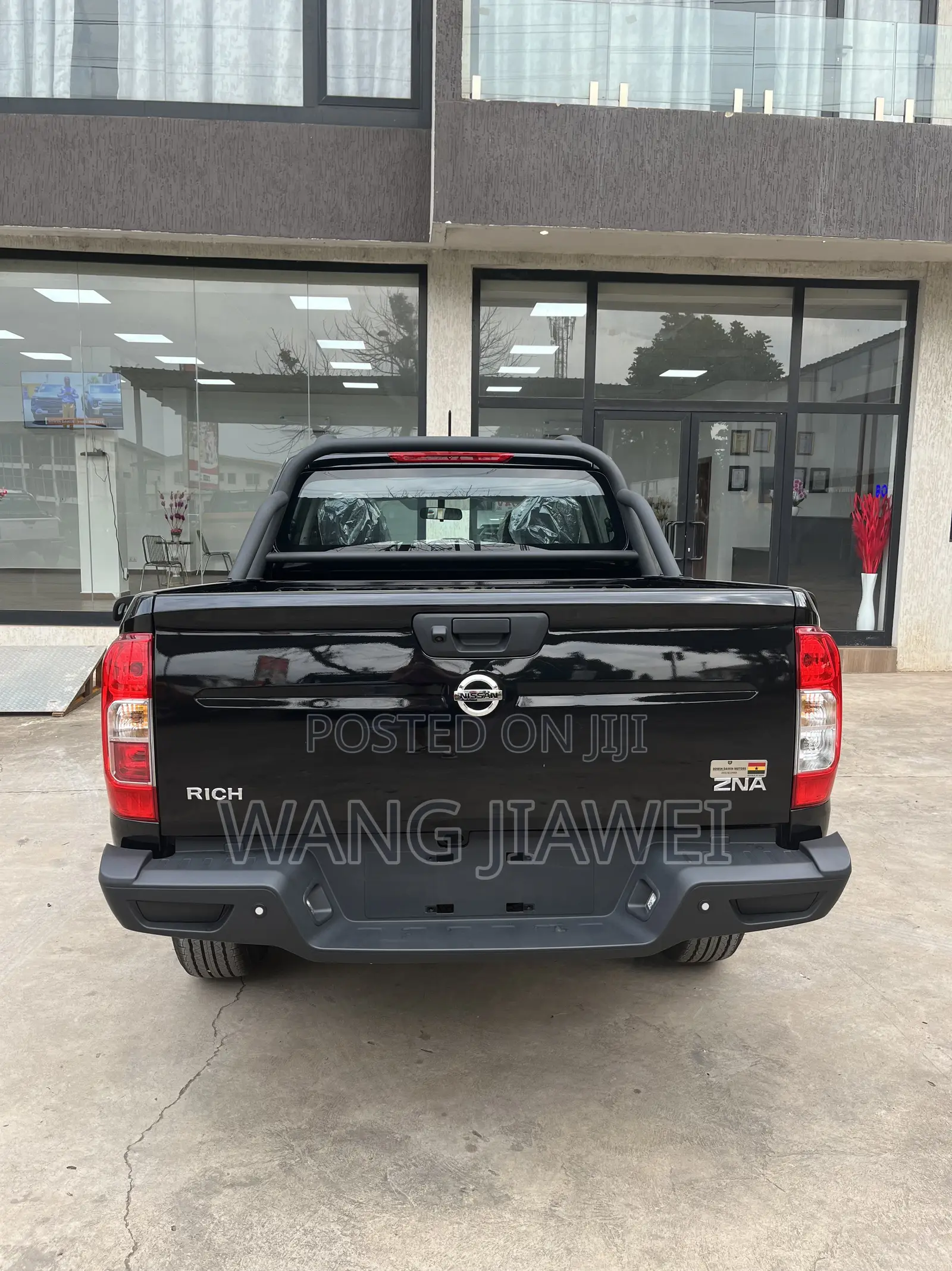 New Nissan Pick-Up 2025 Black