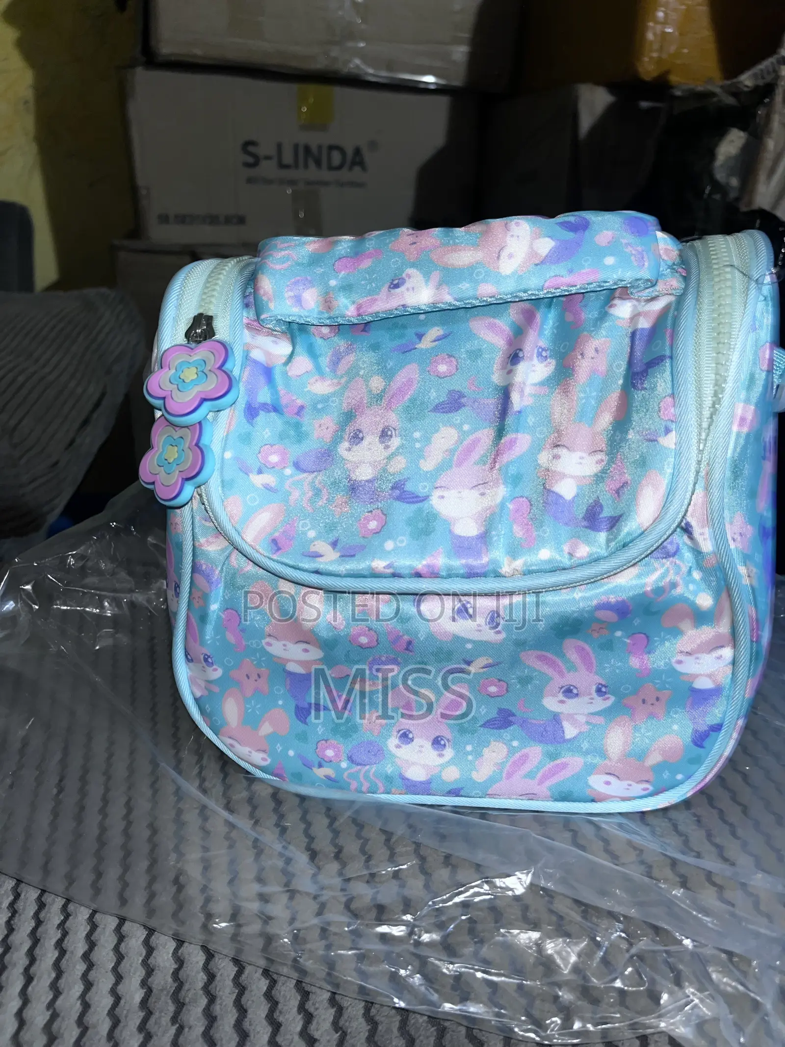 Kids School Bags and Lunch Bags. Age 2-15