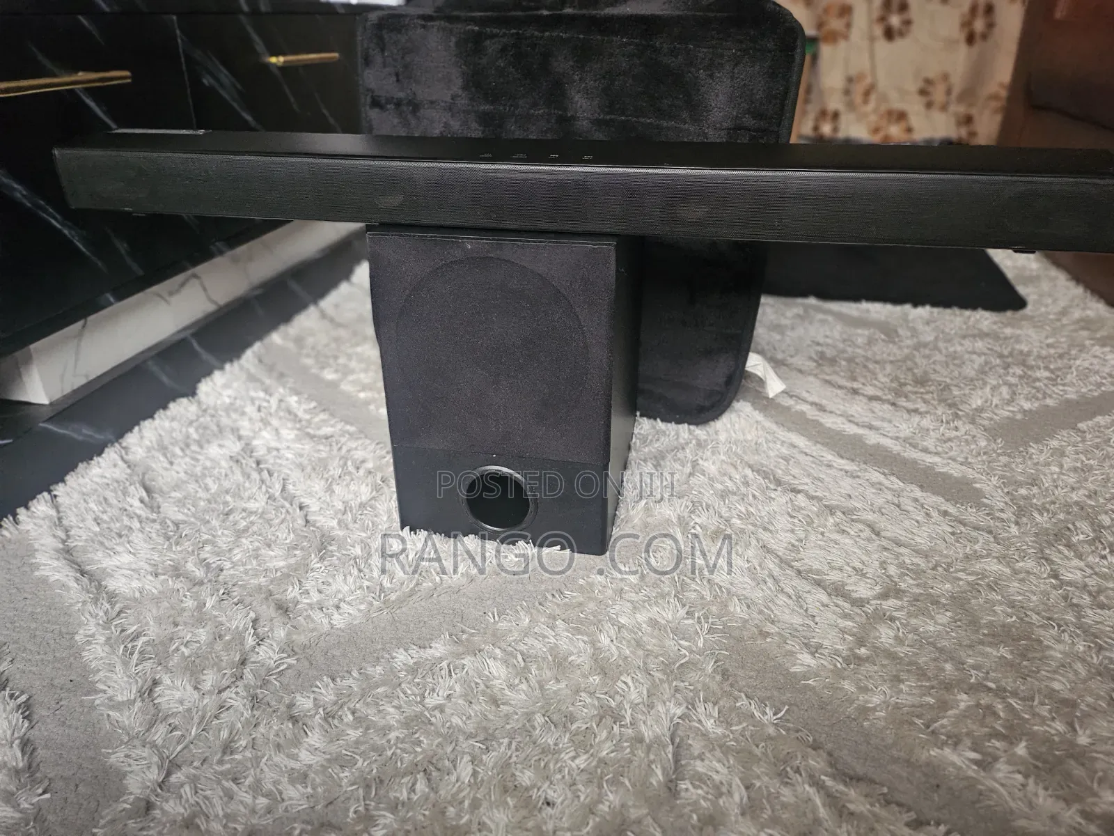Affordable and Clean LG Soundbar With Deep Bass Subwoofer Plus Remote