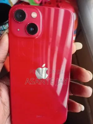 Apple iPhone 13 128 GB Red