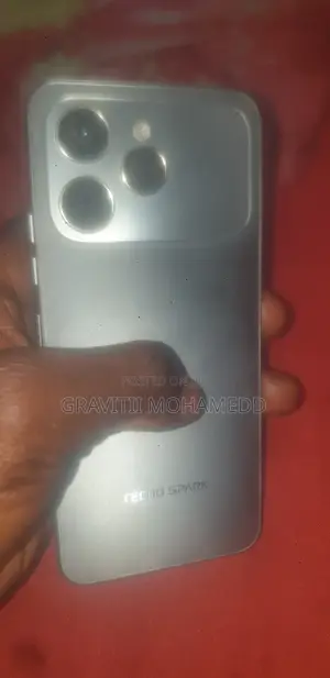 Tecno Spark 40 128 GB Silver