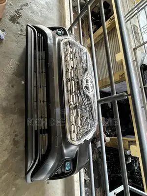 Toyota Highlander 2020, 2021, 2022, 2023 Front Bumper Complete
