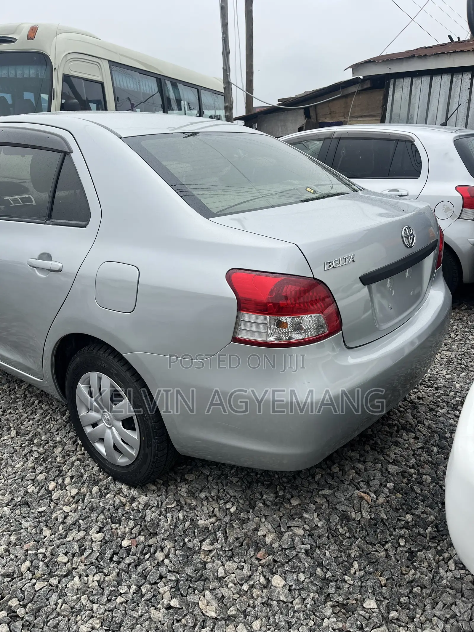 Toyota Belta 2015 Silver