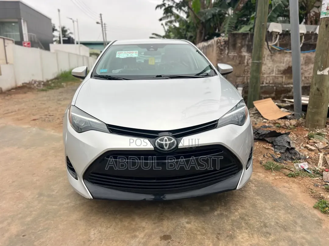 Toyota Corolla 2019 Silver