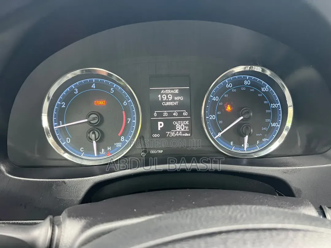 Toyota Corolla 2019 Silver