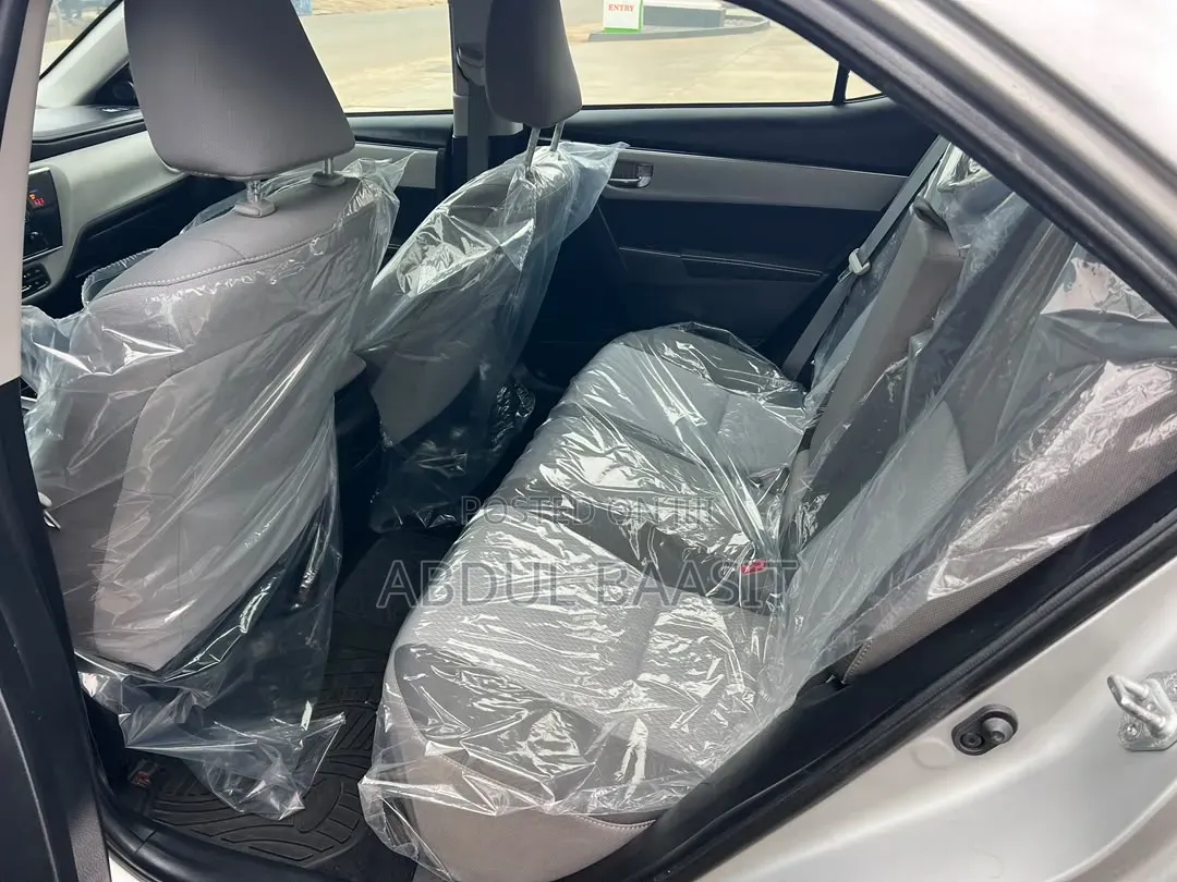 Toyota Corolla 2019 Silver