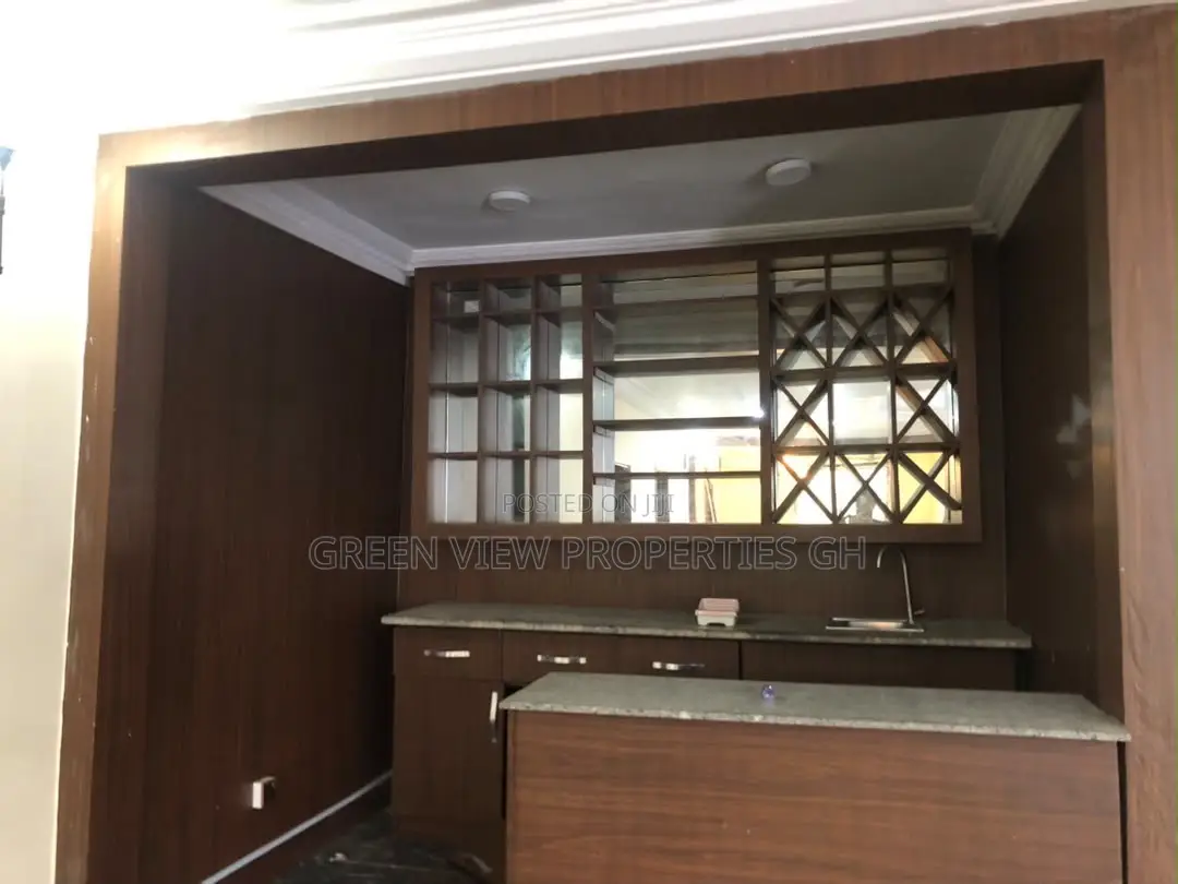 2bdrm Apartment in East Legon for rent