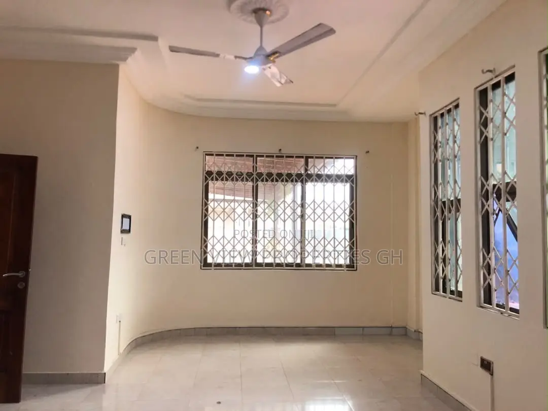 2bdrm Apartment in East Legon for rent