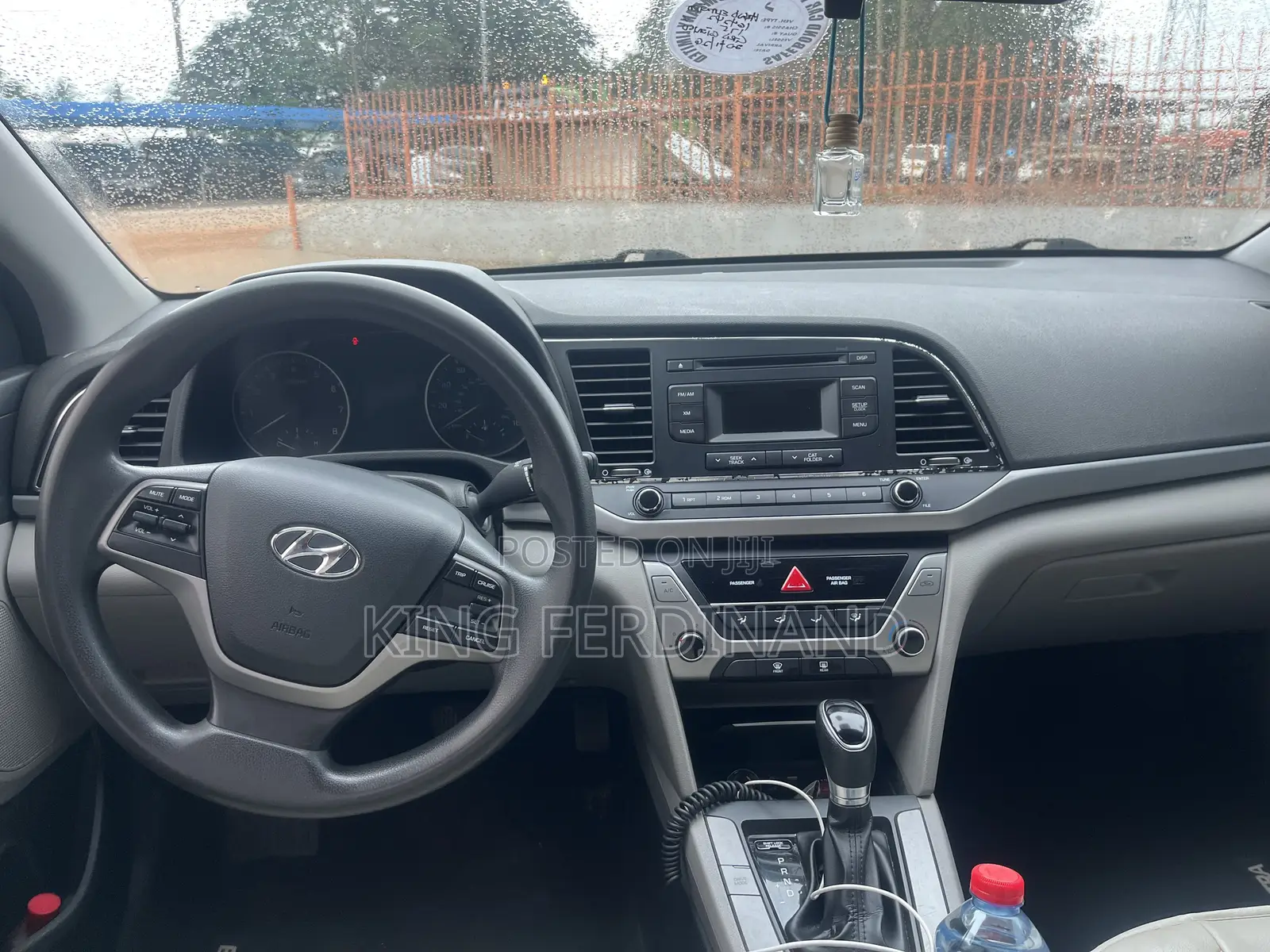 Hyundai Elantra 2017 Red