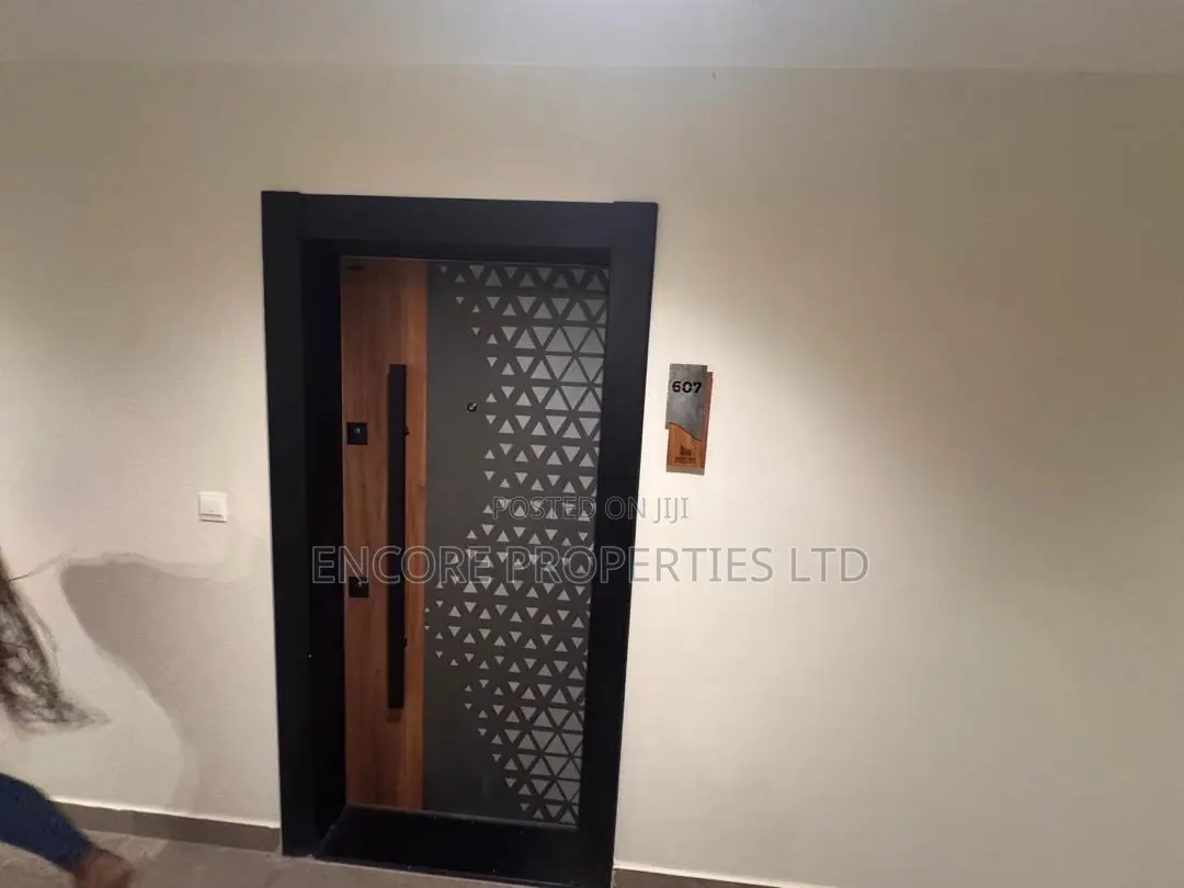 Furnished Studio Apartment in Dworwulu for sale