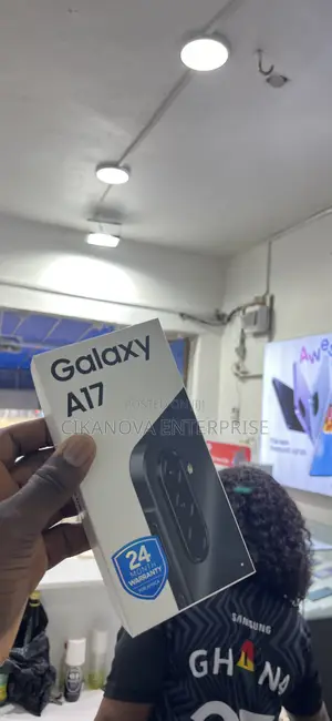 New Samsung Galaxy A17 5G 128 GB Black