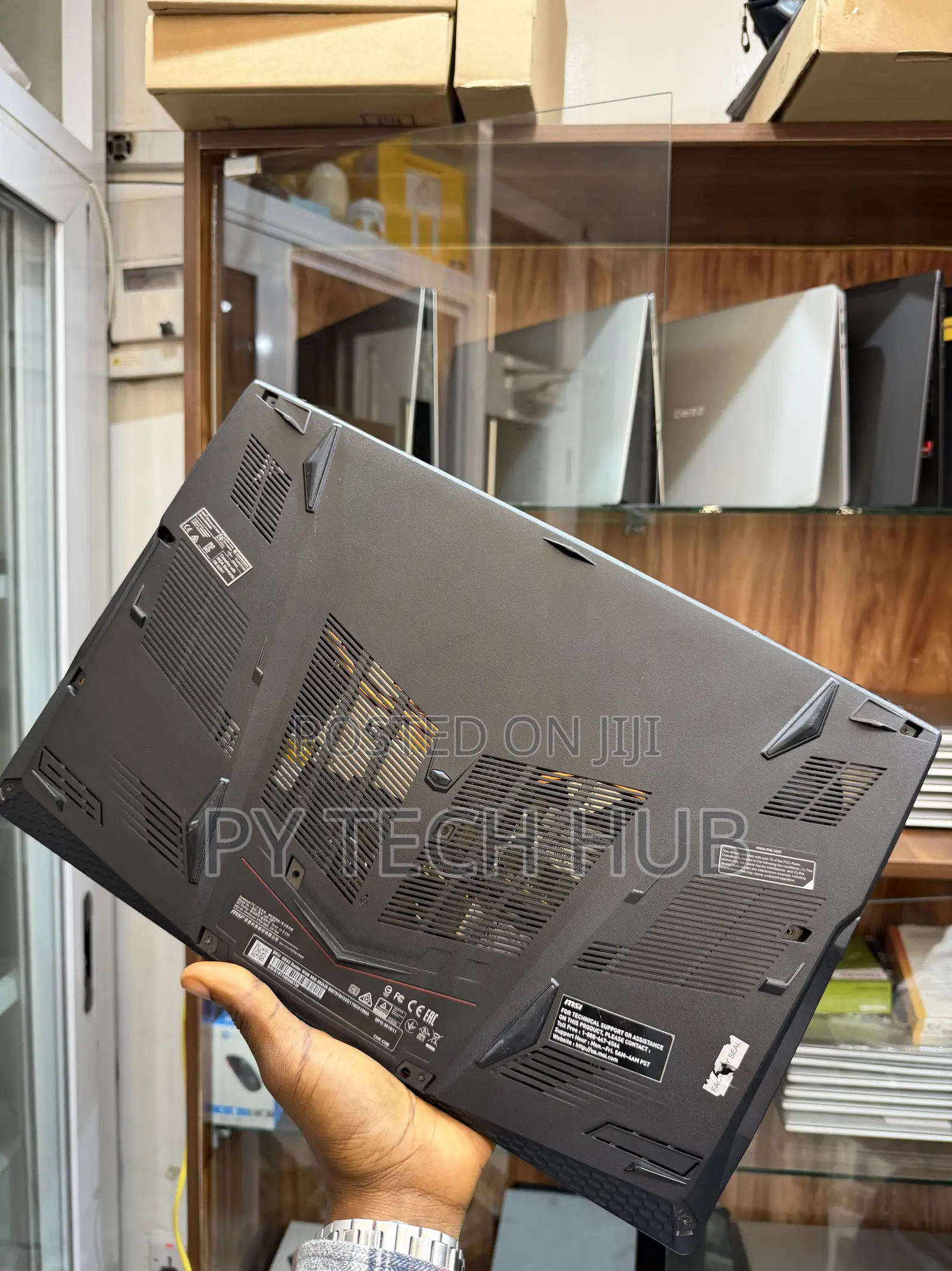 Laptop MSI GF63 32GB Intel Core i7 SSD 512GB