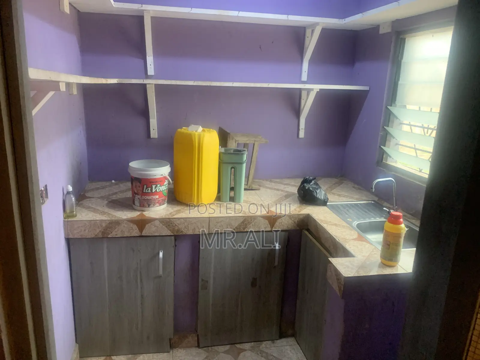 1bdrm House in Oklu Nkwanta, Awutu Senya East Municipal for rent
