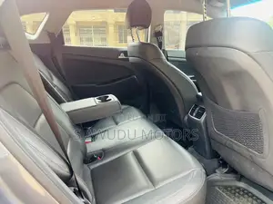 Hyundai Tucson Limited AWD 2016 Gray