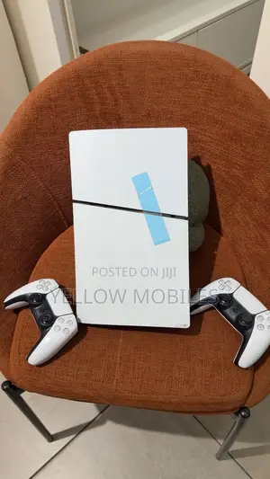 PS5 Standed
