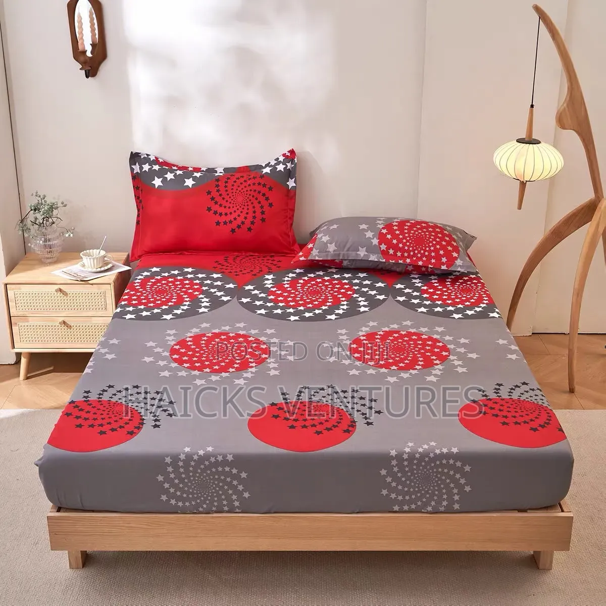 Nice Sleep 2 Pillow Covers and a Double Bed Size Bedsheets
