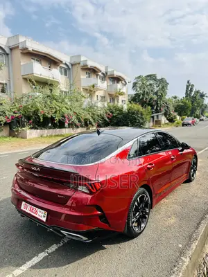 Kia K5 GT 2022 Red