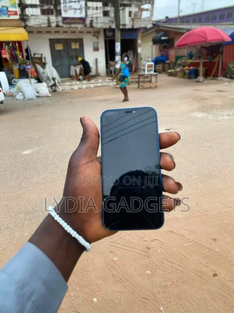 Apple iPhone 12 64 GB Blue