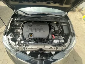 Toyota Corolla 2018 Gray